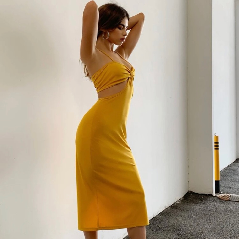 SHEIN dress Size M.- worn once.- 10/10